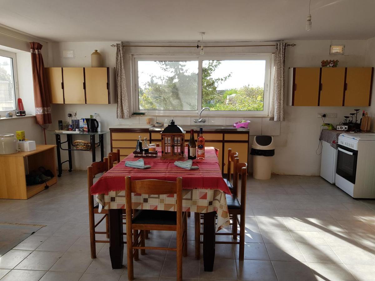 Auberge de Provence Pension Siggiewi Buitenkant foto
